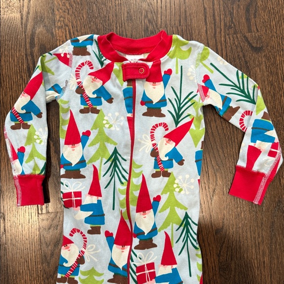 Hanna Andersson christmas holiday Gnome Print Kids Footie pajamas size 3 90 - Picture 2 of 6